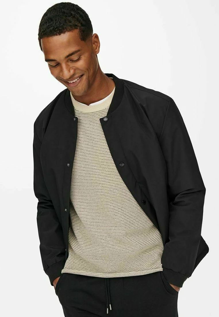 Only & Sons Bomberjacke - Black | Herren 5 Only & Sons Bomberjacke - Black | Herren – Bild 5