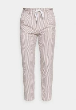 Only & Sons Herren ONSLEO LIFE CROP SEERSUCKER - Stoffhose - Monks Robe 8 Only & Sons Herren ONSLEO LIFE CROP SEERSUCKER - Stoffhose - Monks Robe -Only & Sons Geschäft 056f77bf56ad4256bbe06684c03acec1