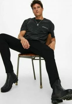 Only & Sons Herren T-Shirt Print - Black -Only & Sons Geschäft 0a8d1b72016f4a6b8c16d420f6dcbb2b