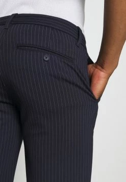 Only & Sons Herren ONSMARK STRIPE - Shorts - Night Sky -Only & Sons Geschäft 0b4121534e2e443c8b41835b76f0f62e