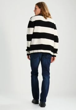 Only & Sons Herren ONSWEAVE - Jeans Slim Fit - Dark Blue Denim 8 Only & Sons Herren ONSWEAVE - Jeans Slim Fit - Dark Blue Denim -Only & Sons Geschäft 1132267a5ee045619ff31712f4fff44c