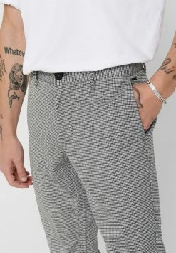 Only & Sons Herren Chino - Black 9 Only & Sons Herren Chino - Black -Only & Sons Geschäft 14b7e2f8feed441bb6aa46ab32ccd513