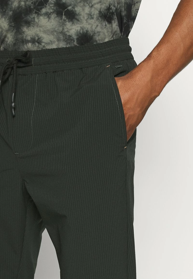 Only & Sons ONSLINUS CROPPED SPORTY - Stoffhose - Peat | Herren 5 Only & Sons ONSLINUS CROPPED SPORTY - Stoffhose - Peat | Herren – Bild 5