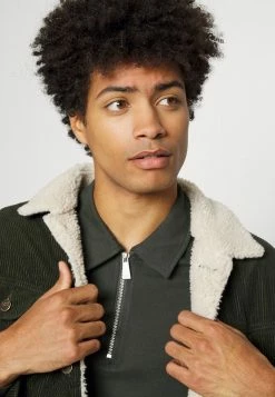 Only & Sons Herren ONSVOLKER LIFE ZIP - Poloshirt - Peat -Only & Sons Geschäft 181a0e7cb3e542bd98d897c100df3ac3