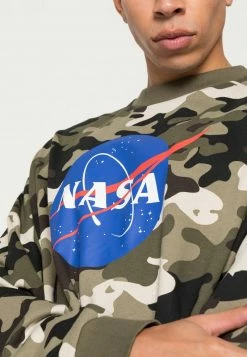 Only & Sons ONSNASA RELAX CREW NECK - Sweatshirt - Olive Night | Unisex -Only & Sons Geschäft 18f573e0e39844ff94e6ceb83b956d47