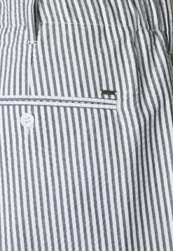 Only & Sons ONSLEO LIFE CROP SEERSUCKER - Chino - Dark Navy | Herren -Only & Sons Geschäft 26d661c3a42d407493bdc749983298bc