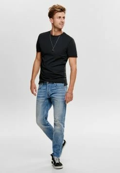 Only & Sons Geschäft -Only & Sons Geschäft 2bdaa4a6977c4e85a05320fa142eccc8