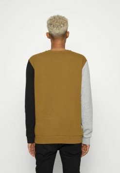 Only & Sons Herren ONSORIK LIFE CREW NECK - Sweatshirt - Kangaroo 8 Only & Sons Herren ONSORIK LIFE CREW NECK - Sweatshirt - Kangaroo -Only & Sons Geschäft 4ff549abf5e74ee89b33eedf4cd287e6