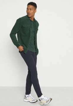 Only & Sons ONSMARK TAP PANT - Stoffhose - Dress Blues | Herren 10 Only & Sons ONSMARK TAP PANT - Stoffhose - Dress Blues | Herren -Only & Sons Geschäft 5114ce1d90d84fbd8356b317d67041db