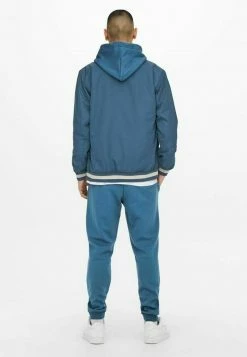 Only & Sons Herren VARSITY - Bomberjacke - Big Dipper -Only & Sons Geschäft 6128c07f1c4f4208820d083069a6ead7