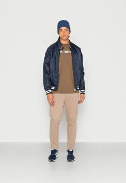 Only & Sons Geschäft -Only & Sons Geschäft 700ab3bb400e447fbe590b5a38bc64a9