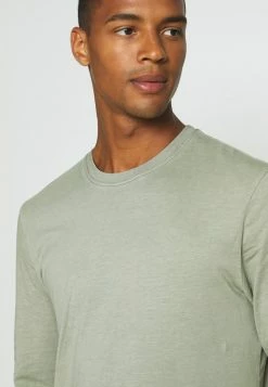 Only & Sons Herren ONSMILLENIUM LIFE WASHED TEE - Langarmshirt - Olive Night 11 Only & Sons Herren ONSMILLENIUM LIFE WASHED TEE - Langarmshirt - Olive Night -Only & Sons Geschäft 70fd9d648aca4134b74fcf62a356f830