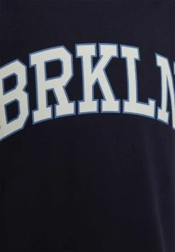 Only & Sons Herren ONSIAN - T-Shirt Print - Dark Navy 9 Only & Sons Herren ONSIAN - T-Shirt Print - Dark Navy -Only & Sons Geschäft 799a7d4239d24672bae377b884bee51c