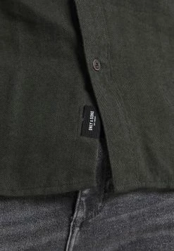 Only & Sons Herren ONSBRAD HERRINGBONE SHIRT - Hemd - Deep Depths -Only & Sons Geschäft 9117c2a4f2c448f4a1b8f0be9afec803