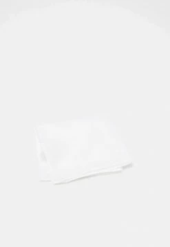 Only & Sons Herren ONSTBOX THEO BOW TIE HANKERCHIEF SET - Einstecktuch - Black/white 11 Only & Sons Herren ONSTBOX THEO BOW TIE HANKERCHIEF SET - Einstecktuch - Black/white -Only & Sons Geschäft 965de9d8bc4b4766a0c0af15c16da433