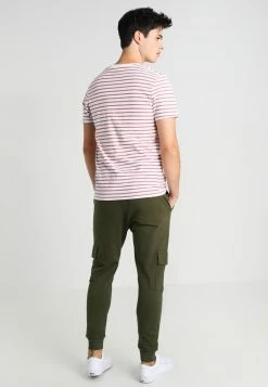 Only & Sons ONSKENDRICK - Jogginghose - Forest Night | Herren -Only & Sons Geschäft 990962f6f8a64551814a135db0bebd98