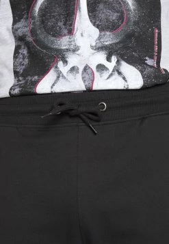 Only & Sons Herren ONSNEIL - Jogginghose - Black 13 Only & Sons Herren ONSNEIL - Jogginghose - Black -Only & Sons Geschäft a9ebac399b5c479a9f3ee432f93aa0af