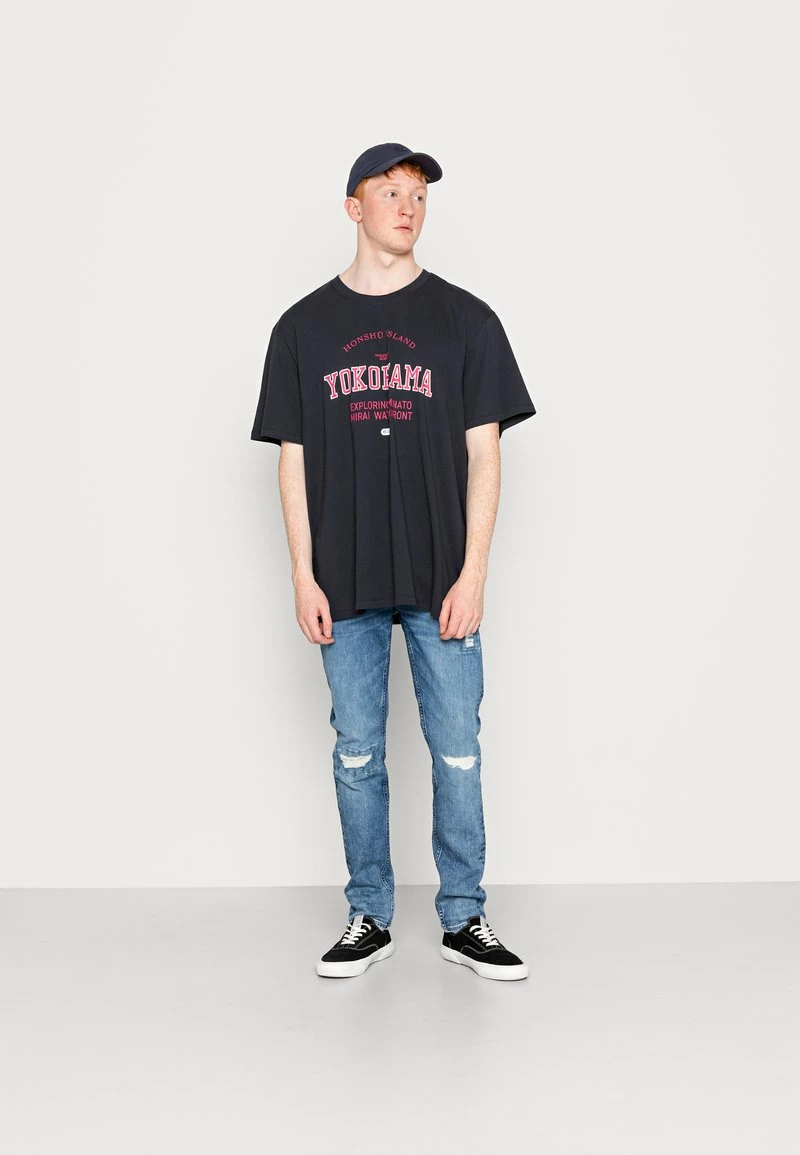 Only & Sons Herren ONSGLEN VARISTY TEE - T-Shirt Print - Dark Navy 2 Only & Sons Herren ONSGLEN VARISTY TEE - T-Shirt Print - Dark Navy – Bild 2