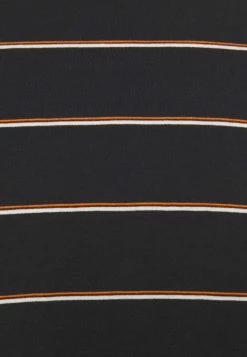 Only & Sons ONSALAN LIFE MOCK NECK TEE - T-Shirt Print - Dark Navy | Herren 14 Only & Sons ONSALAN LIFE MOCK NECK TEE - T-Shirt Print - Dark Navy | Herren -Only & Sons Geschäft b29a2daa1ffa45f18a1f79b114fc7242