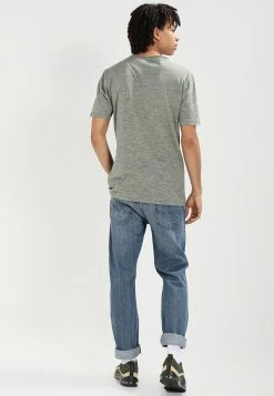 Only & Sons Herren ONSALBERT LIFE NEW - T-Shirt Basic - Seagrass 8 Only & Sons Herren ONSALBERT LIFE NEW - T-Shirt Basic - Seagrass -Only & Sons Geschäft c61ff1841a1e4d839b49c0afd7ba4f60