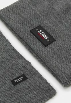 Only & Sons Unisex ONSEVAN BOX BEANIE SCARF SET - Schal - Medium Grey Melange -Only & Sons Geschäft caecc7b6d03a4c72beaa3c0f80cd3866