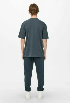 Only & Sons Herren T-Shirt Basic - Dark Navy 7 Only & Sons Herren T-Shirt Basic - Dark Navy -Only & Sons Geschäft cea7f697cc0846048c0933f132397268