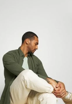 Only & Sons ONSBRYCE LIFE ORGANIC - Hemd - Scarab | Herren -Only & Sons Geschäft d1dc318275f64518acd8e196e741387b