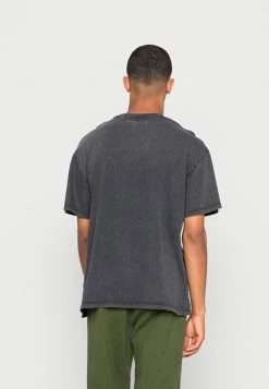 Only & Sons ONSPOPSMOKE TEE UNISEX - T-Shirt Print - Black -Only & Sons Geschäft e1bd4a8c09664e1ea99ad2041c30737f