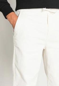 Only & Sons LAUS LOOSE CORD - Stoffhose - Star White | Herren 9 Only & Sons LAUS LOOSE CORD - Stoffhose - Star White | Herren -Only & Sons Geschäft e2733f87fca54711a2581515737ca11e