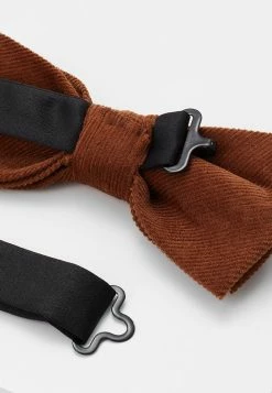 Only & Sons Herren ONSTBOX THEO BOW TIE HANKERCHIEF SET - Einstecktuch - Cognac -Only & Sons Geschäft e6a124efc0f04090b6fc4539350fe80e