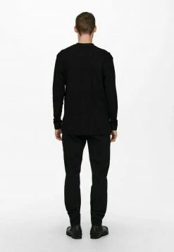 Only & Sons Herren Langarmshirt - Black 7 Only & Sons Herren Langarmshirt - Black -Only & Sons Geschäft e7bd1b44b8af4841878ba1b84372470c