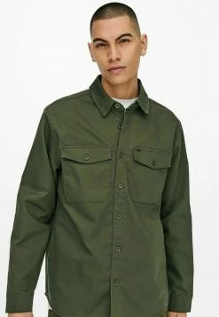 Only & Sons Herren EINFARBIGES CARGO- - Hemd - Olive Night 11 Only & Sons Herren EINFARBIGES CARGO- - Hemd - Olive Night -Only & Sons Geschäft ed1e7333a87f49d388803972c4567e41