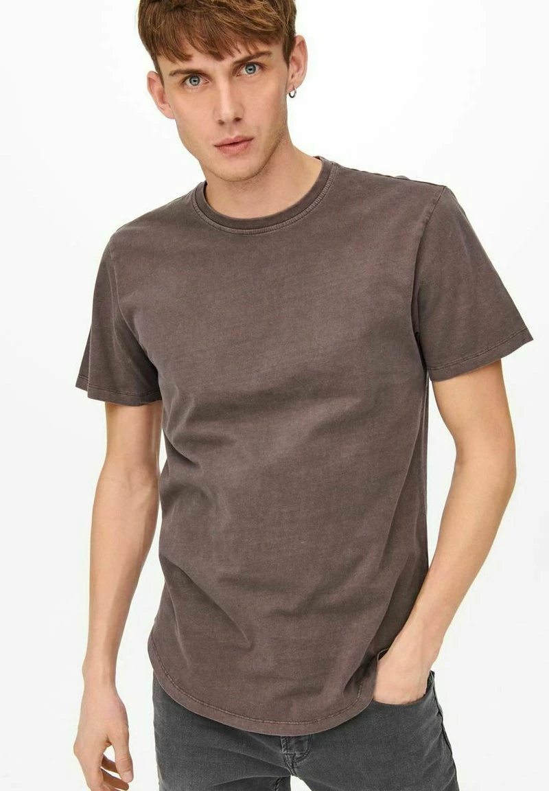 Only & Sons Herren T-Shirt Basic - Huckleberry 4 Only & Sons Herren T-Shirt Basic - Huckleberry – Bild 4