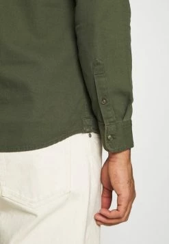 Only & Sons ONSBRYCE LIFE ORGANIC - Hemd - Scarab | Herren -Only & Sons Geschäft f6f797bf0eca4999a7aeebcdcfb30a5e