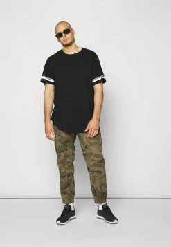 Only & Sons Herren ONSMATT LIFE LONGY STRIPE - T-Shirt Print - Black 15 Only & Sons Herren ONSMATT LIFE LONGY STRIPE - T-Shirt Print - Black -Only & Sons Geschäft f705a3bdc9414c8598752d28f05515d1