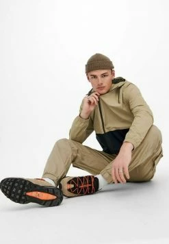 Only & Sons Herren Outdoorjacke - Chinchilla -Only & Sons Geschäft f8374ae3cc414ce0aee2a48b9bb19524