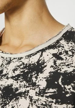 Only & Sons Herren T-Shirt Print - Moonstruck -Only & Sons Geschäft fb454b6b34854286b7aa648bec36d1c2